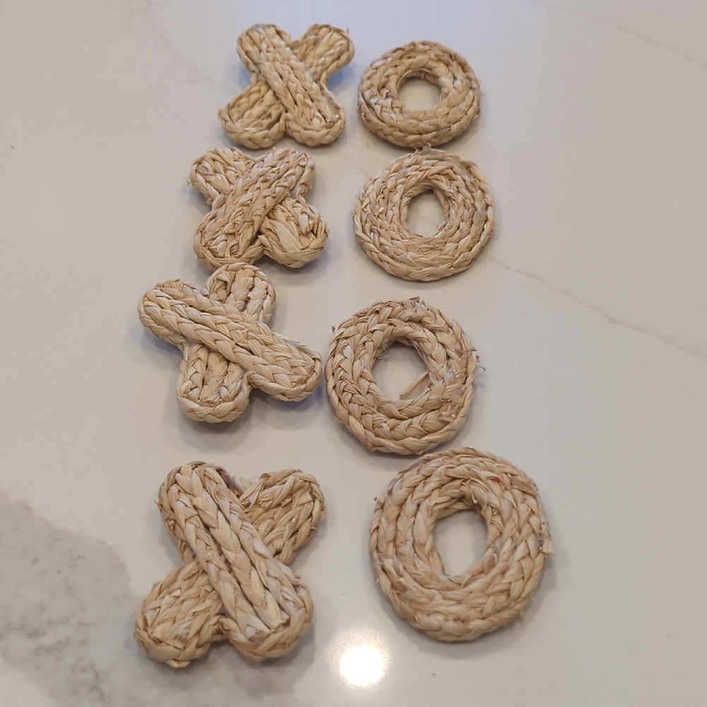 Woven Tan XO Decor Set - Picture 2 of 9